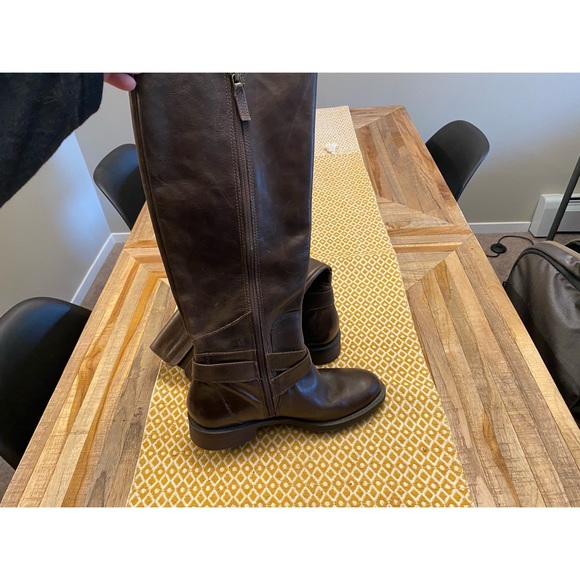 Italian Leather Boots - Picture 5 of 5